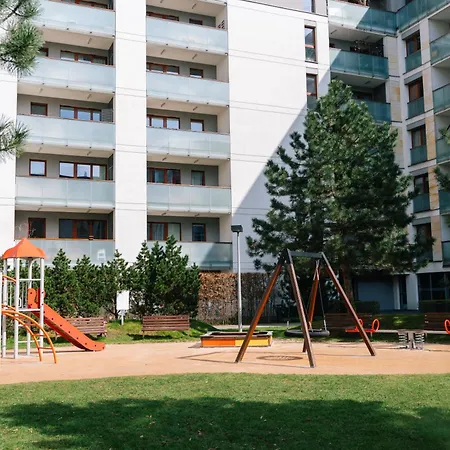 Apartment Zoliborz Business - Private Garden, Parking By Rentujemy