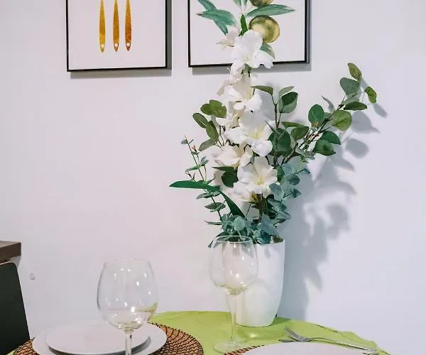 Apartman Zoliborz Business - Private Garden, Parking By Rentujemy Varsó