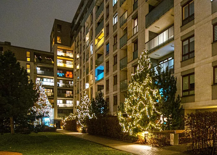 Zoliborz Business - Private Garden, Parking By Rentujemy Varsó